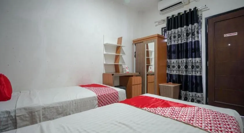 Bed in Hotel O Green Palm Kostel Syariah