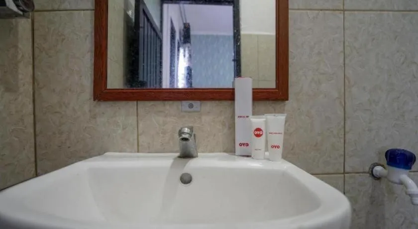 Hotel O Green Palm Kostel Syariah