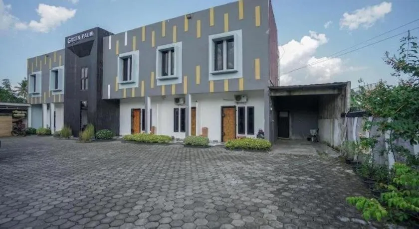 Hotel O Green Palm Kostel Syariah