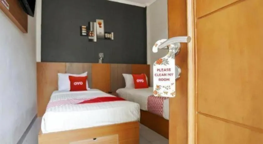 Bed in Hotel O Green Palm Kostel Syariah