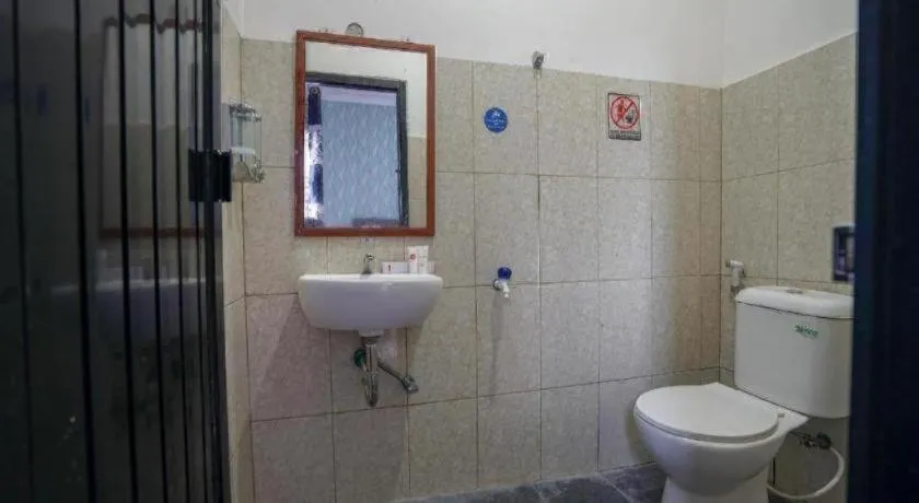 Hotel O Green Palm Kostel Syariah