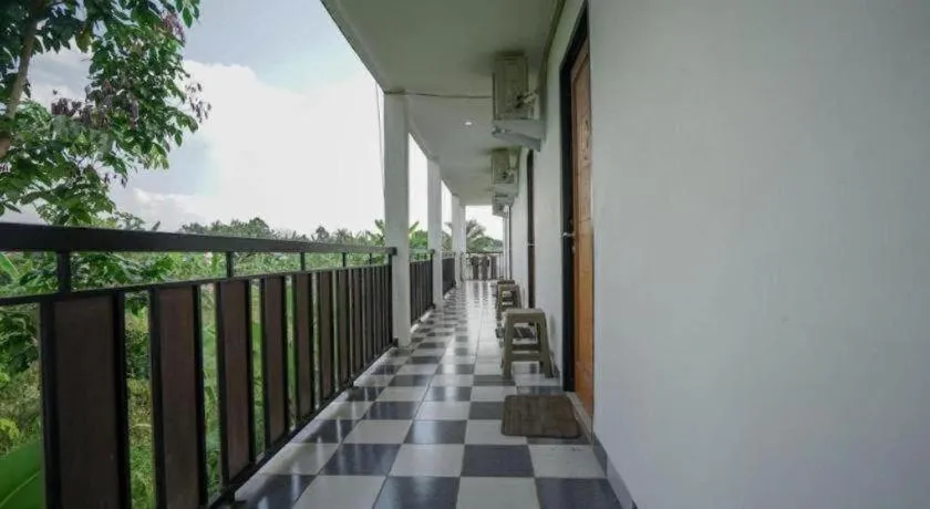 Hotel O Green Palm Kostel Syariah