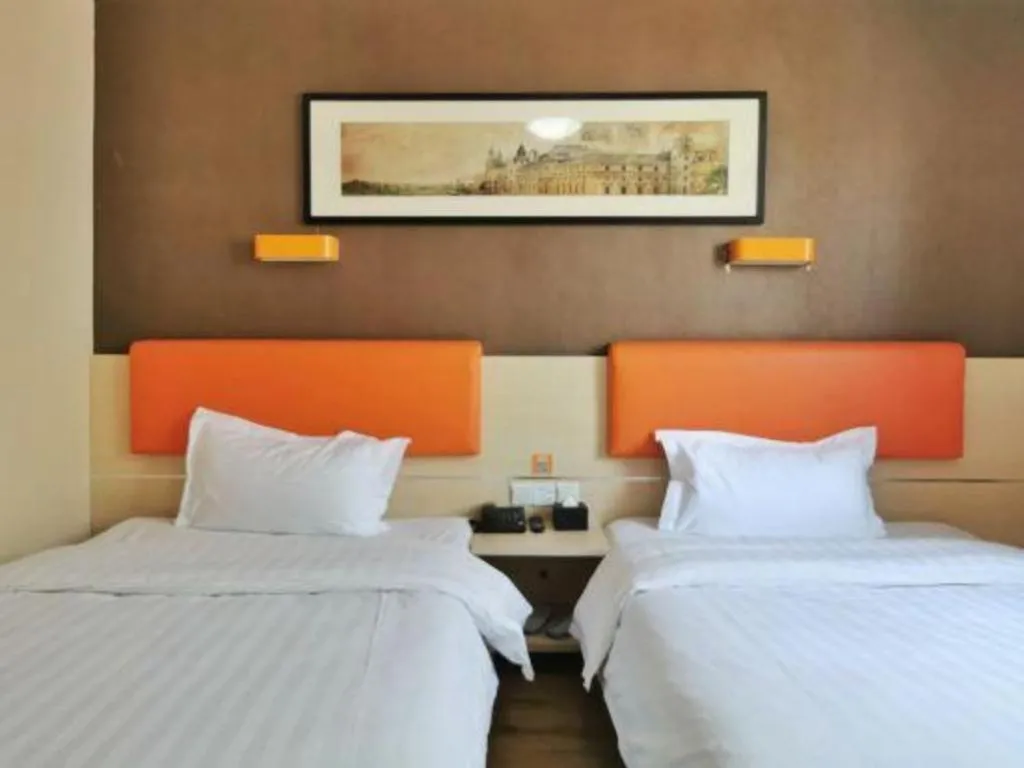 Bed in 7 Days Premium· Tianjin Binhai International Airport
