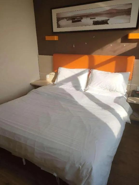 Bed in 7 Days Premium· Tianjin Binhai International Airport