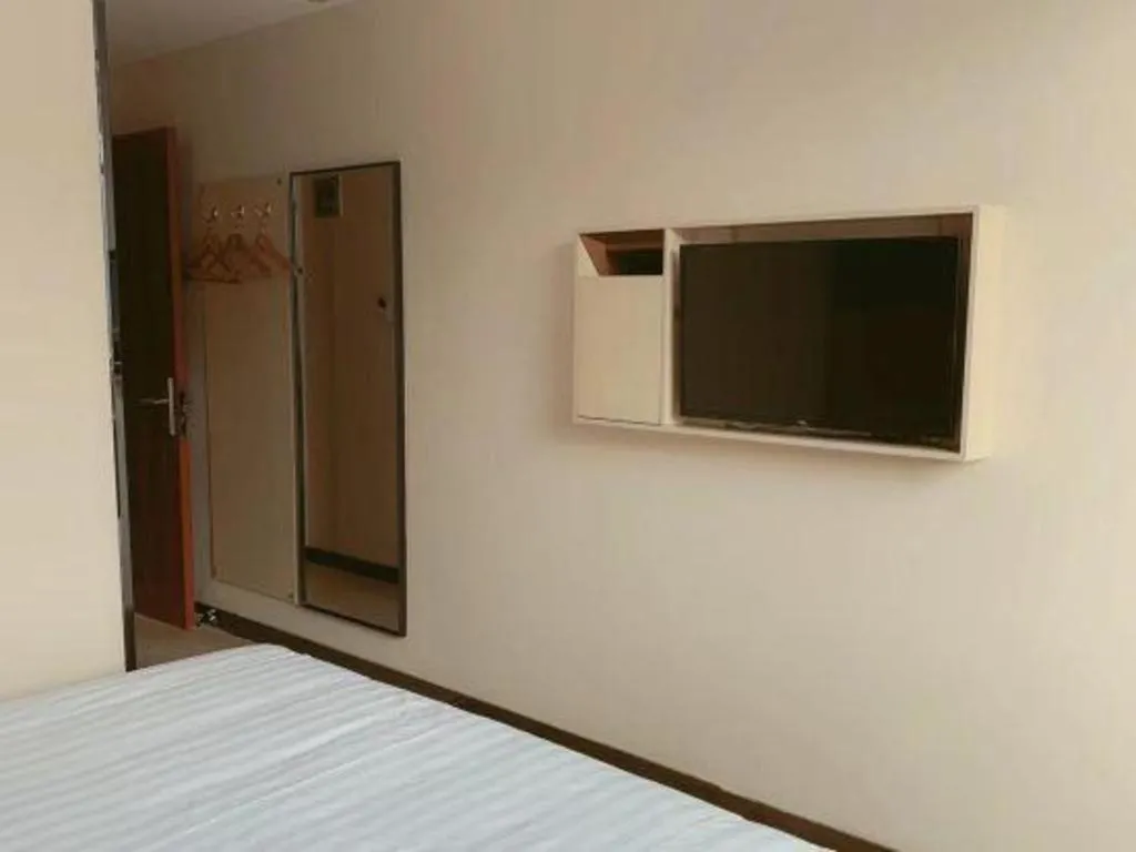 Bed in 7 Days Premium· Tianjin Binhai International Airport