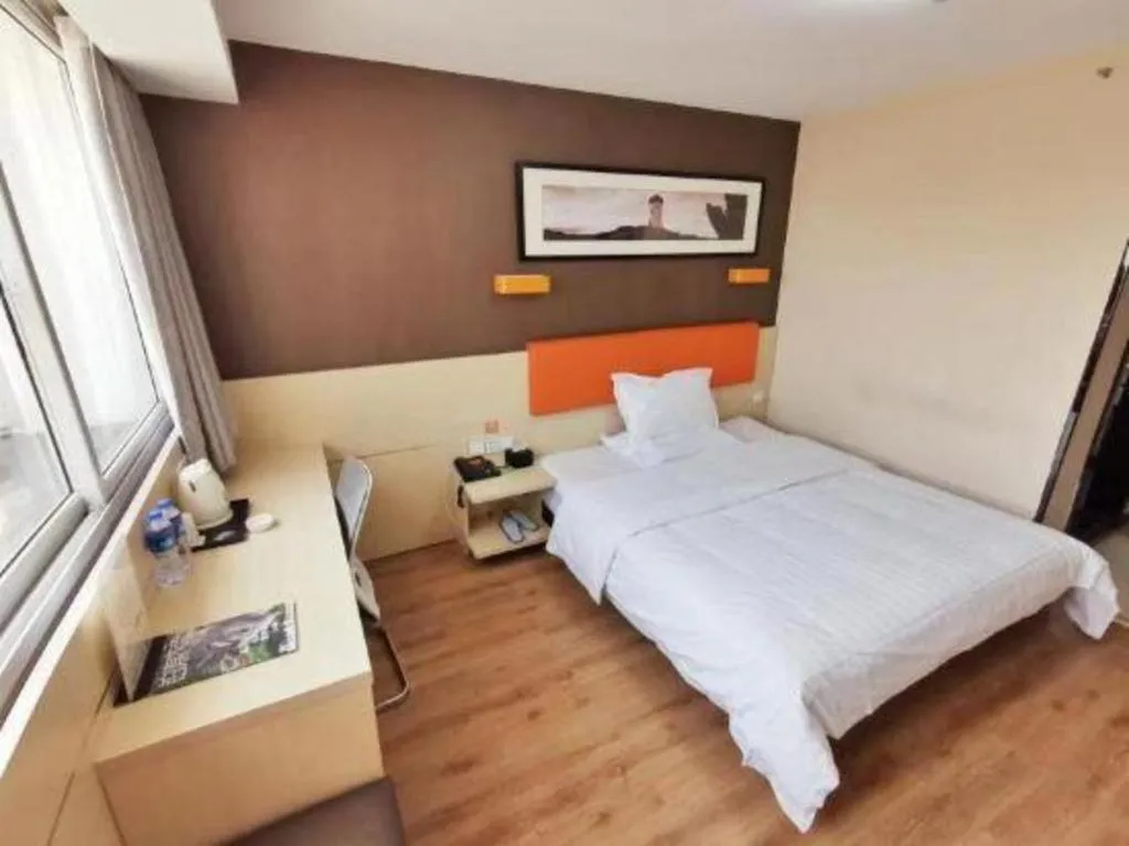 Bed in 7 Days Premium· Tianjin Binhai International Airport