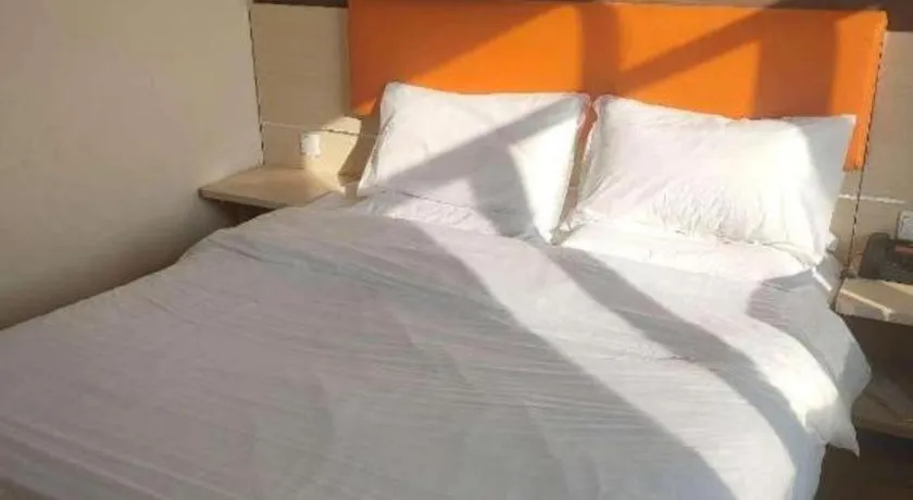 Bed in 7 Days Premium· Tianjin Binhai International Airport