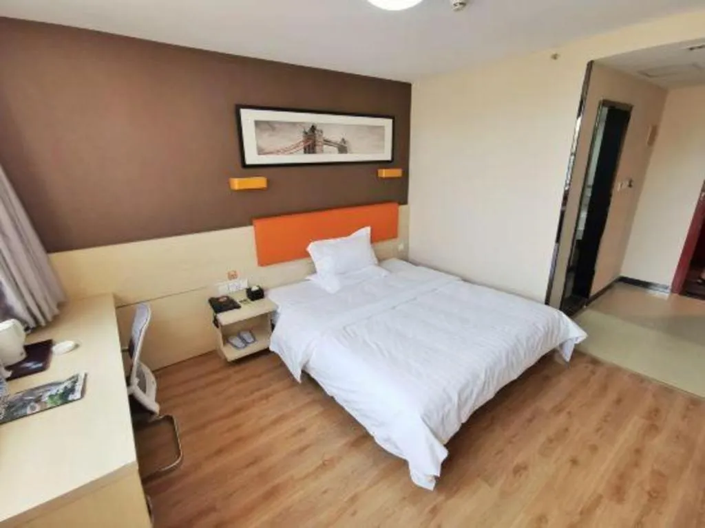 Bed in 7 Days Premium· Tianjin Binhai International Airport