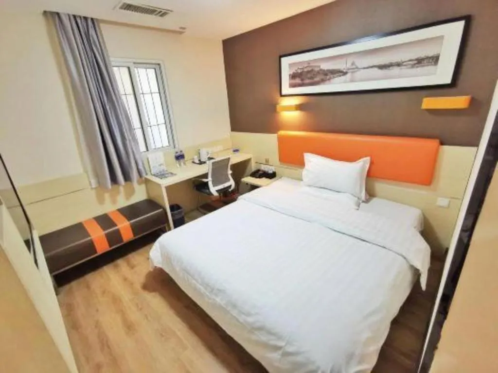 Bed in 7 Days Premium· Tianjin Binhai International Airport