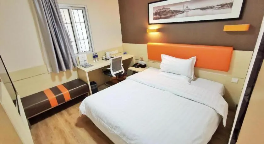 Bed in 7 Days Premium· Tianjin Binhai International Airport