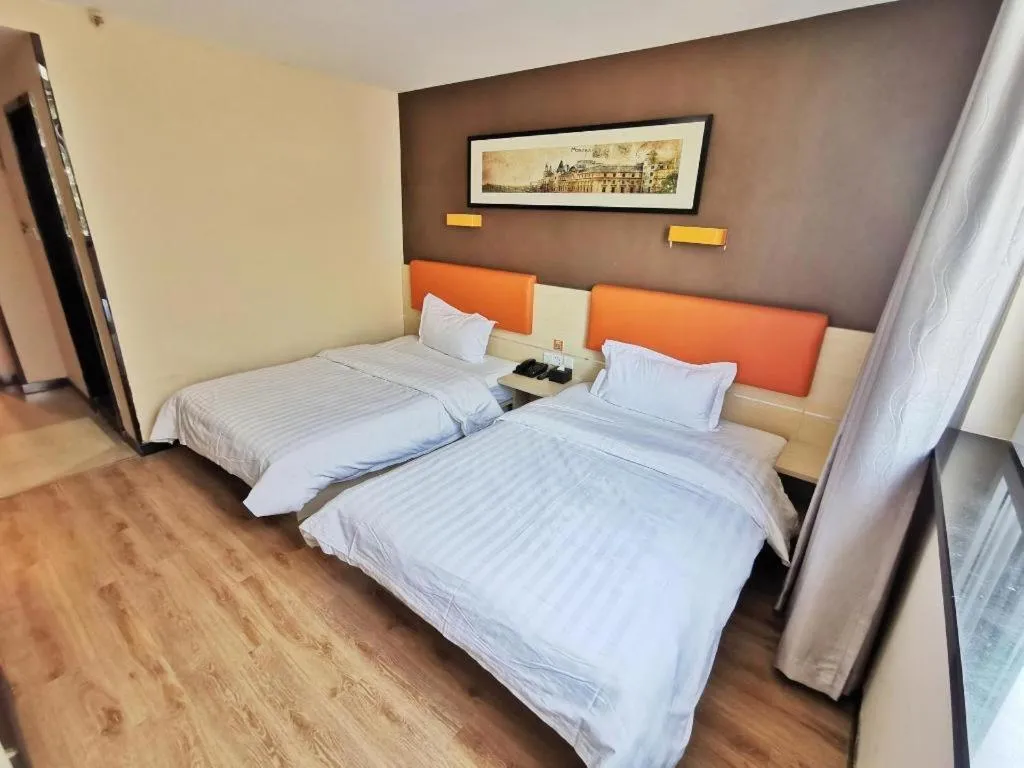 Bed in 7 Days Premium· Tianjin Binhai International Airport