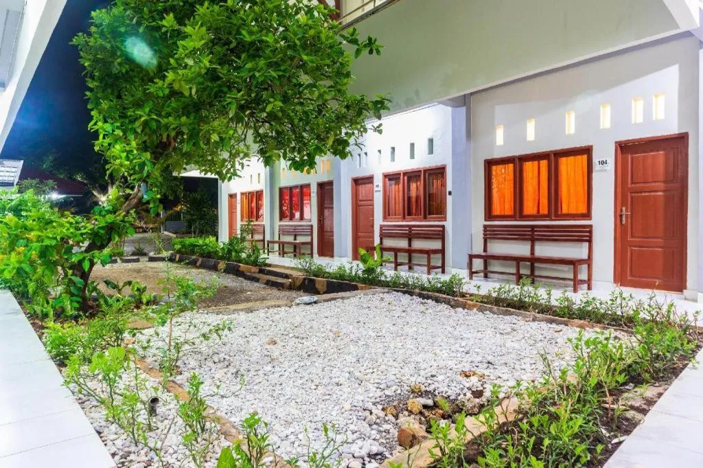 SPOT ON 2318 Citra Palm Residence