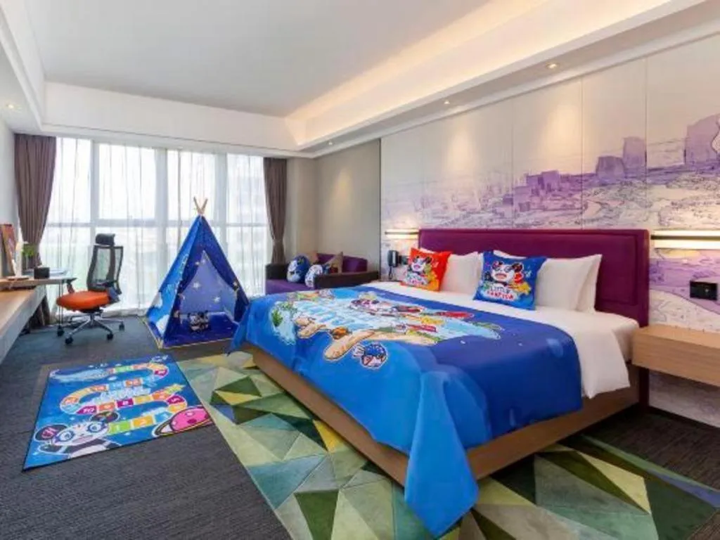 Bed in Hampton by Hilton Sanya Weiming Lake Park