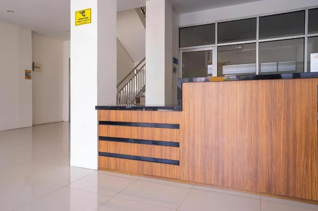 OYO 2695 D'es Guest House