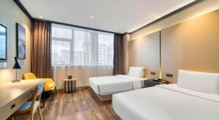 Bed in Atour Light Hotel Hangzhou Future Sci-Tech City