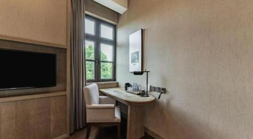 Atour Hotel Nantong Langshan Scenic Area