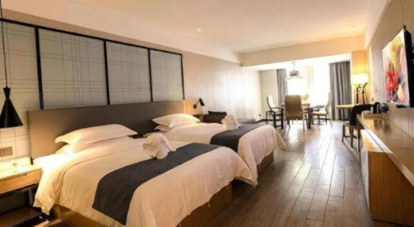 Bed in GreenTree Eastern Hotel Hunan Changsha Xinsha Luositang Metro Station