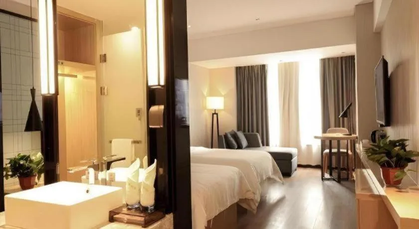 Bed in GreenTree Eastern Hotel Hunan Changsha Xinsha Luositang Metro Station