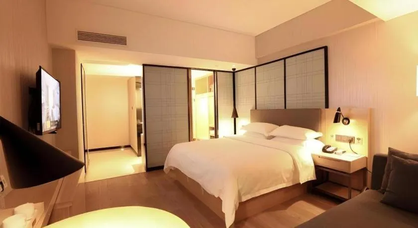 Bed in GreenTree Eastern Hotel Hunan Changsha Xinsha Luositang Metro Station