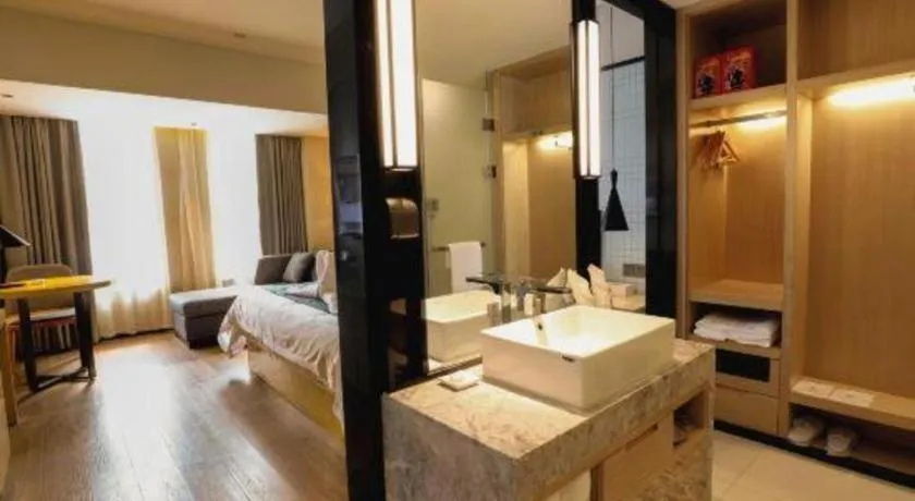 Bed in GreenTree Eastern Hotel Hunan Changsha Xinsha Luositang Metro Station