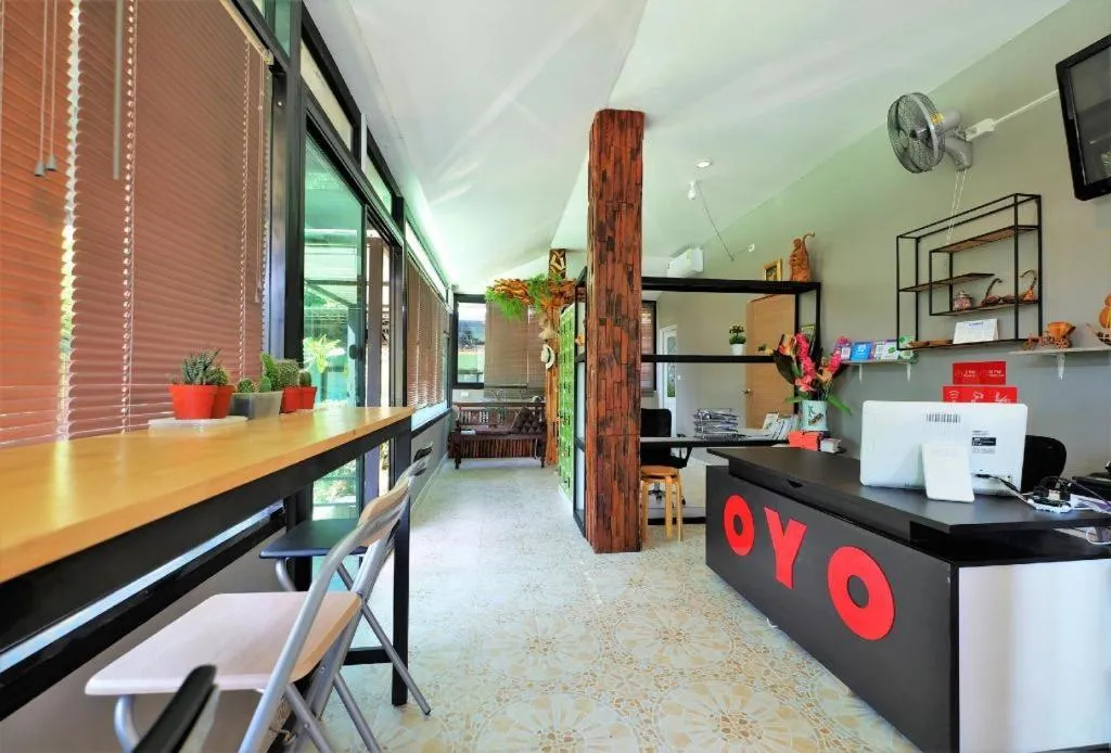 OYO 503 Phuket Numnoi