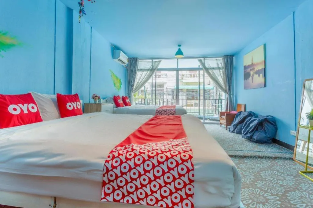 Bed in OYO 75303 V Home Guesthouse Sunday Night Market