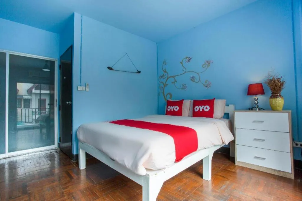 Bed in OYO 75303 V Home Guesthouse Sunday Night Market