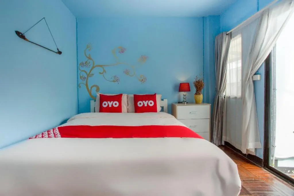 Bed in OYO 75303 V Home Guesthouse Sunday Night Market