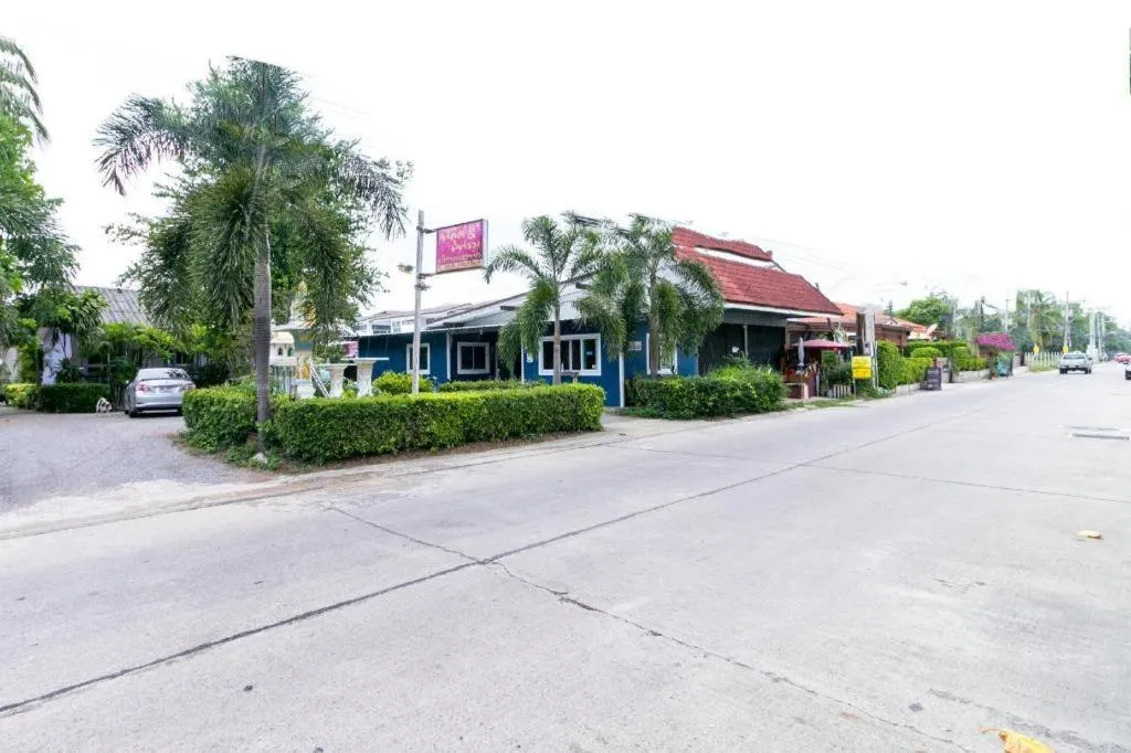 OYO 981 Fluke and Flame Cha Am