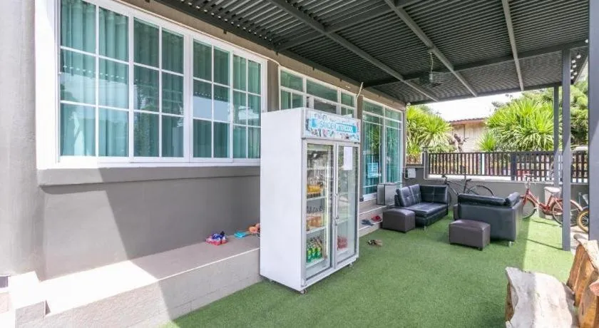 OYO 75305 T Park Pak Chong