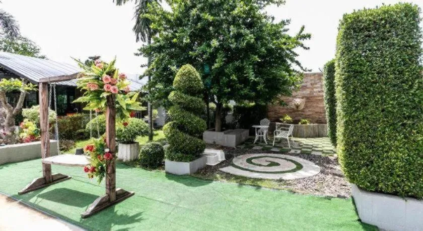 OYO 75305 T Park Pak Chong