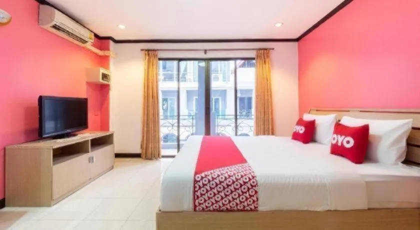 Bed in OYO 75327 Diyana Residence