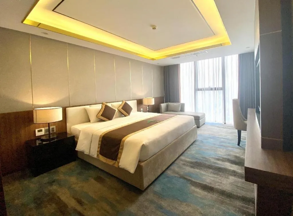 Bed in Khach san Toan Thang Stone