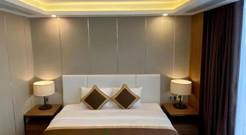 Bed in Khach san Toan Thang Stone