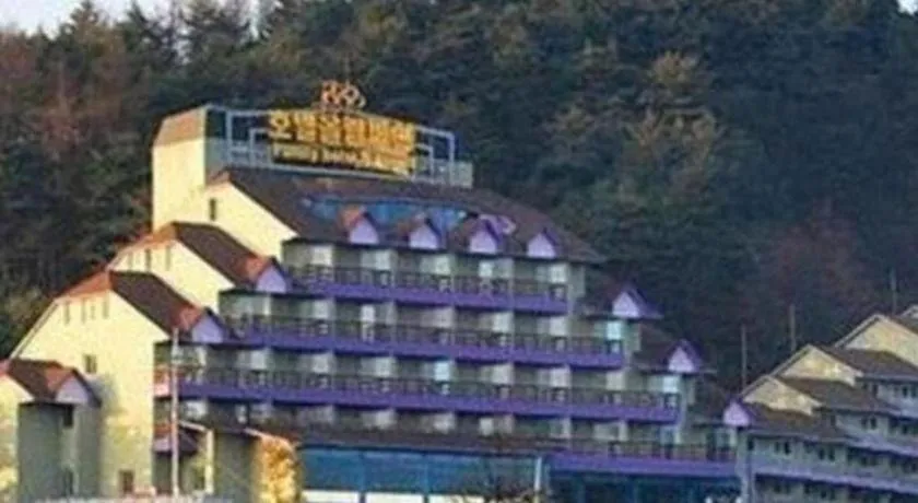 Hyundai Elliot Hotel and Resort