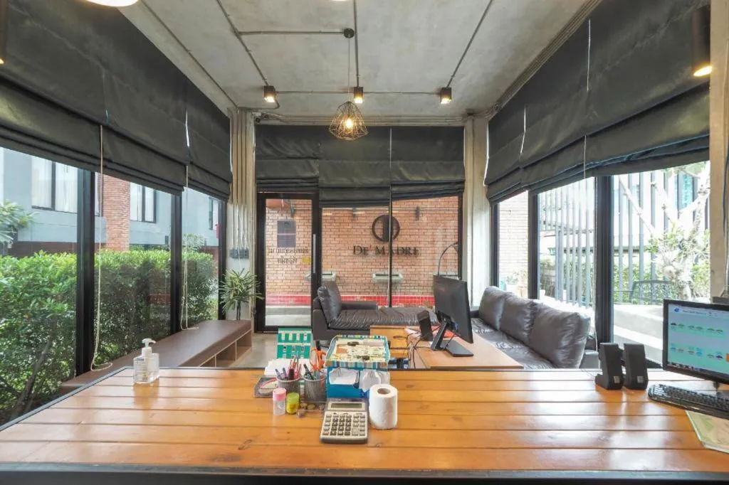 OYO 75368 Demadre Resort