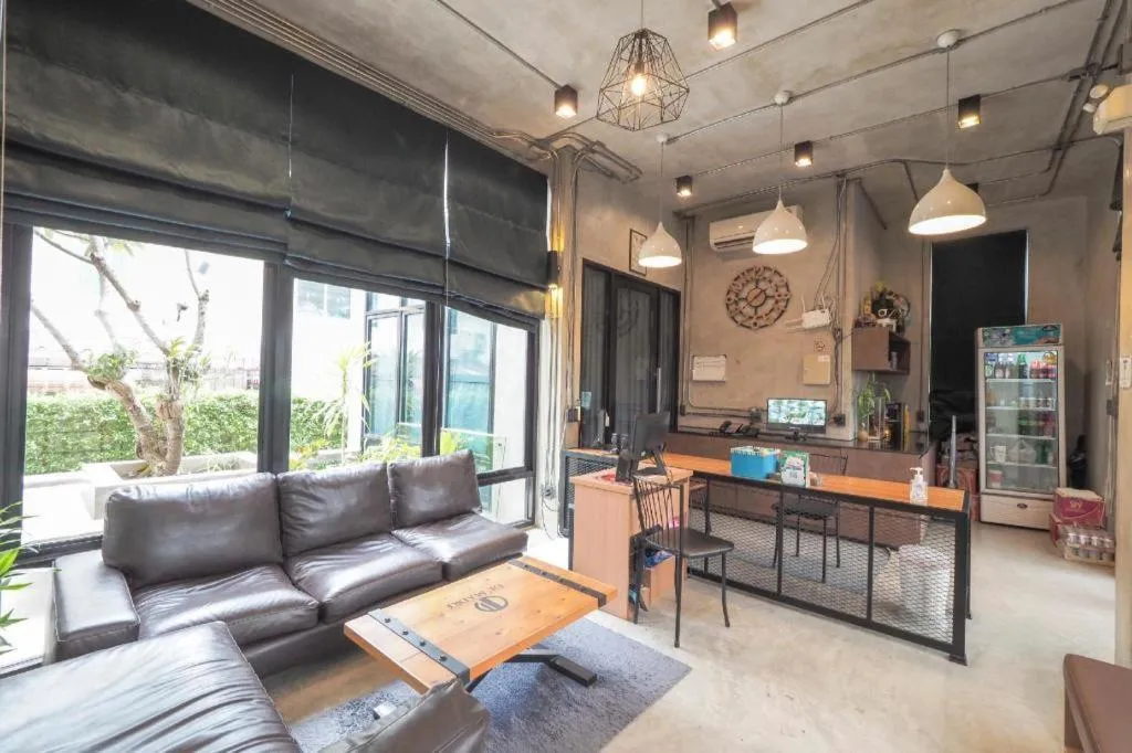 OYO 75368 Demadre Resort