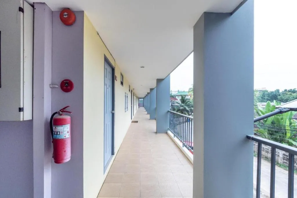 V Place Apartment