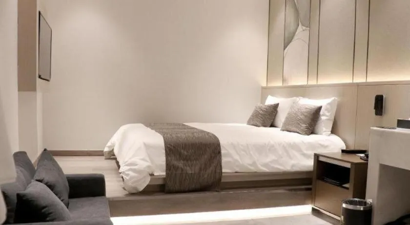 Bed in Taiyi International Hotel