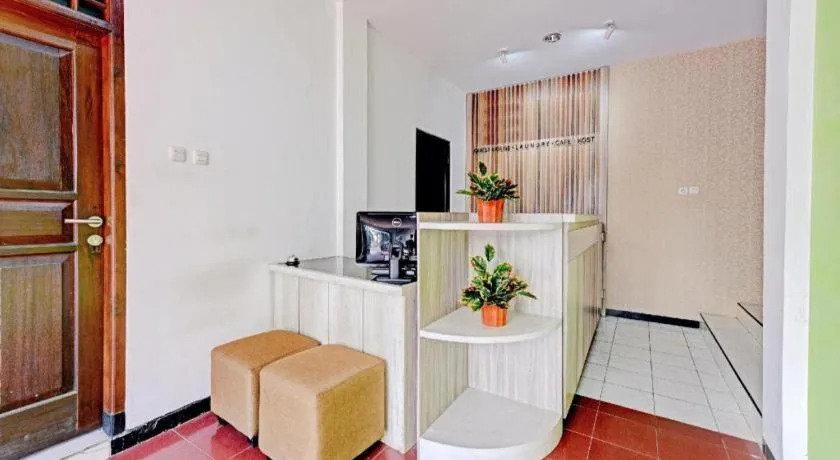 Super OYO Capital O 90497 Navaya Guest House