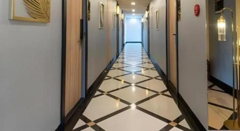 Metro Hotel Ratchada 36