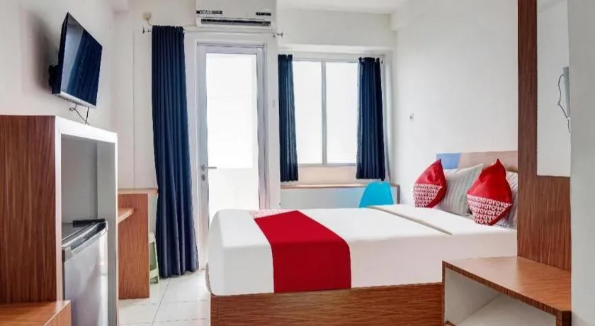 OYO 91045 Tower Mahakam By Toha Room