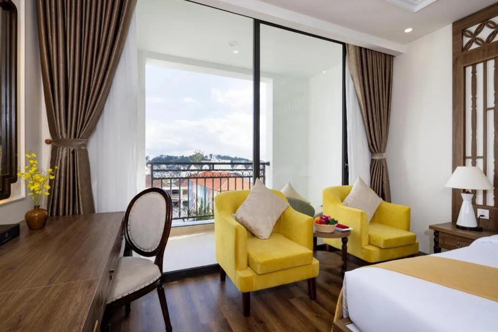 Bed in Da Lat Prince