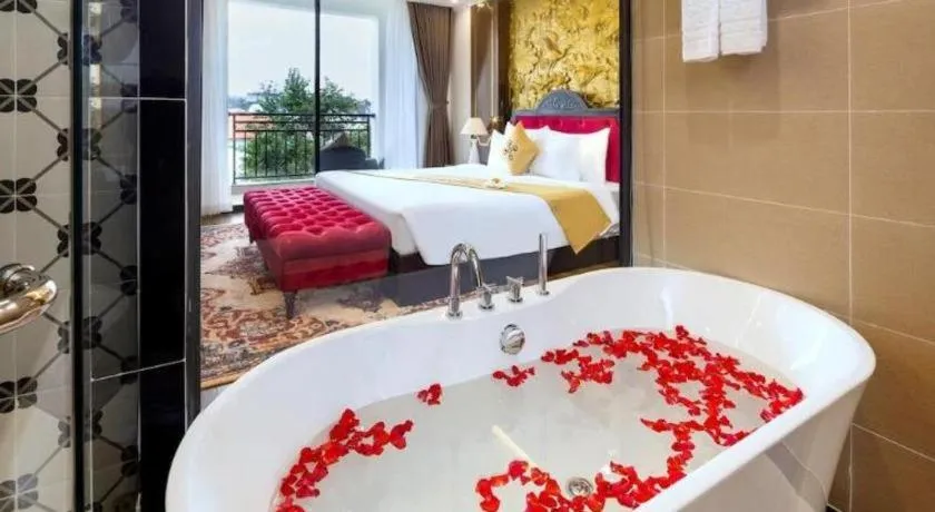 Bed in Da Lat Prince