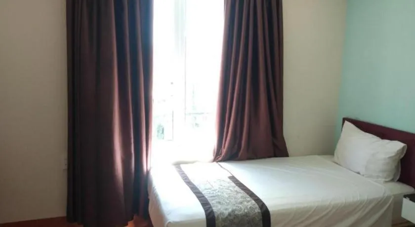 OYO 1167 Haya Hotel