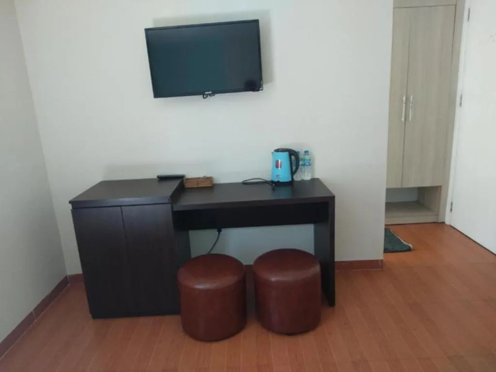 OYO 1167 Haya Hotel