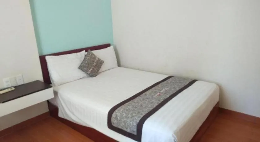 OYO 1167 Haya Hotel