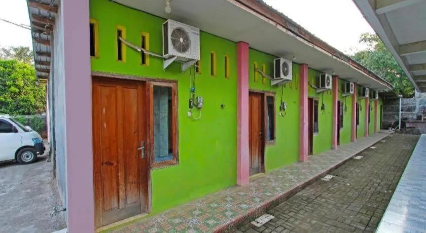 OYO 91476 Srikaya Hotel 3