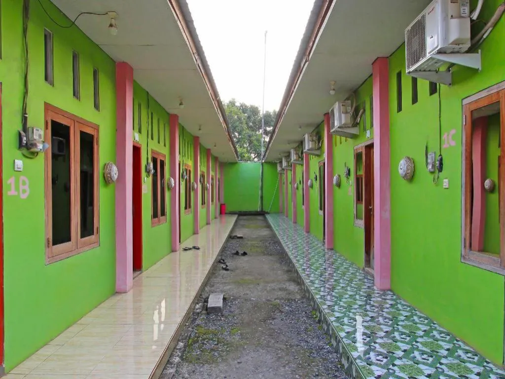 OYO 91476 Srikaya Hotel 3