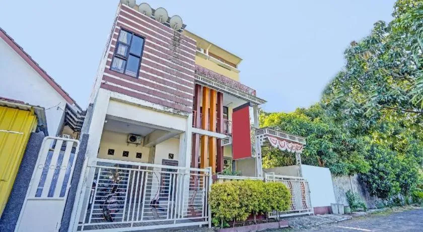 OYO 91587 Griya Buah De5 Syariah